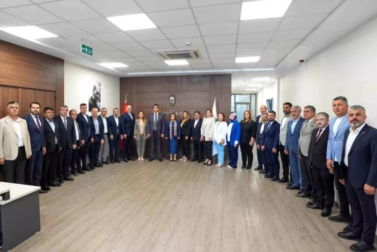 fatma-sahin-umut-yilmaz-ile-bir-araya-geldi-WvQM8r36.jpg