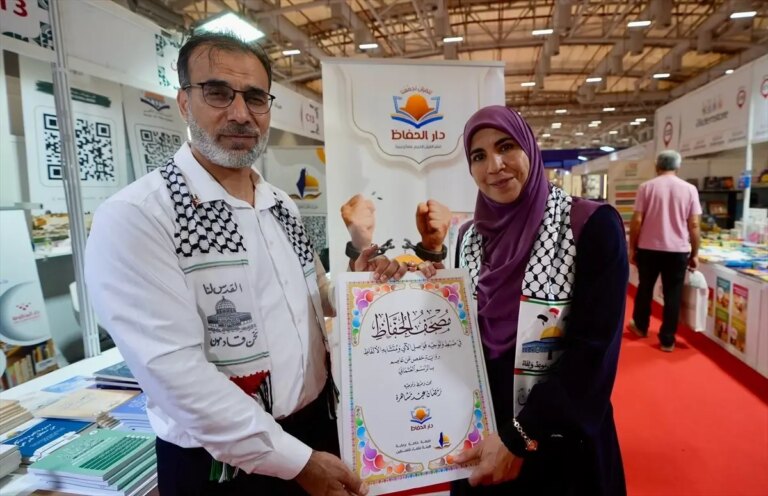 zindandan-hafizlarin-mushafi-fuarda-tanitilacak-sAgSYfGG.jpg