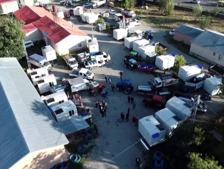 ardahanda-cobanlara-seyyar-ev-dagitimi-NX59AzQz.jpg