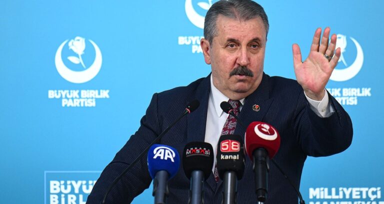 destici-katara-gerceklestirilen-bir-teror-saldirisi-Kr6BRYAm.jpg