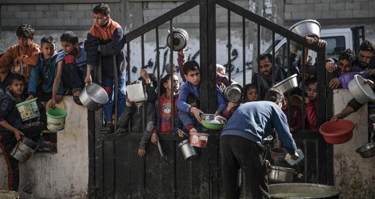 gazzede-10-kisi-daha-acliktan-hayatini-kaybetti-Es5N4Rkb.jpg