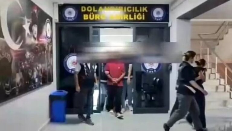 sahte-ilanlarla-dolandiricilik-cetesi-cokertildi-xC8crs5p.jpg