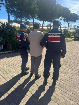 10 yil hapis cezasi ile aranan sahis yakalandi CgBXlVZV.jpg
