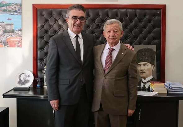 bayrampasa belediye baskan yardimcisi kadiogullari hastaneye kaldirildi upf2qvSs.jpg