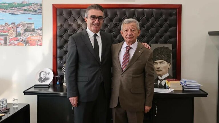 bayrampasa belediye baskan yardimcisi kadiogullari hastaneye kaldirildi upf2qvSs.jpg