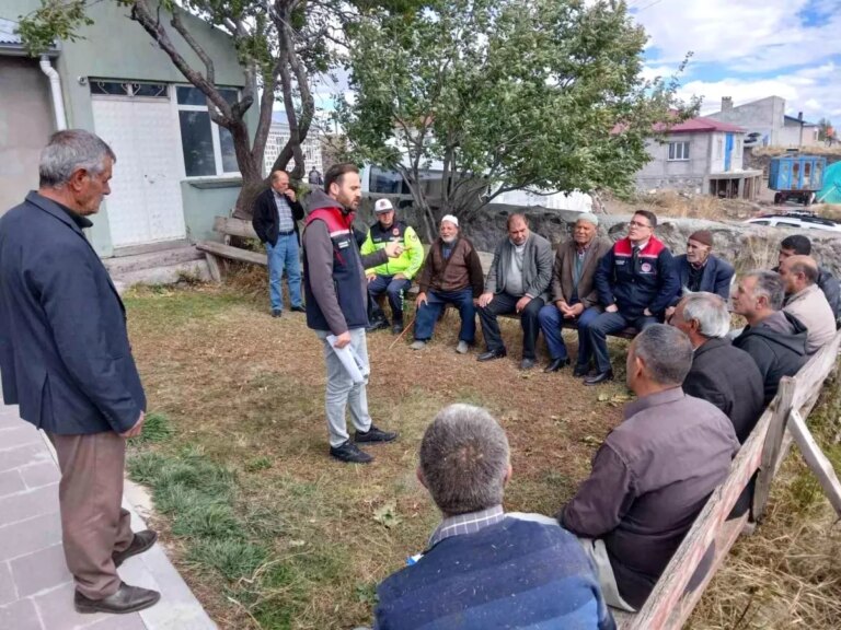 karsta-ciftcilere-kuraklik-ve-iklim-degisikligi-egitimi-6t1dTzxs.jpg