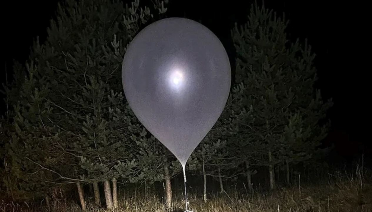 litvanyadabelarus balonlari alarmi hava sahasi kapatildi JrYYX9Fg.jpg