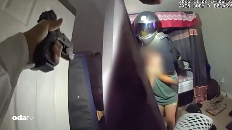 cocuk rehine krizi headshotla etkisiz hale getirildi ZEsZ1bny.jpg