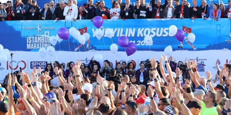 istanbul maratonu icin trafige kapatilan yollar valilik alternatif yollari acikladi n7HvGktW.jpg