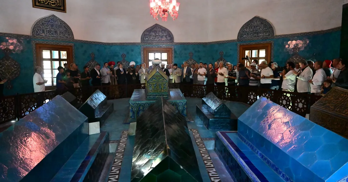 Bursa yildirimda sultan celebi mehmed dualarla anildi fqrhH87D